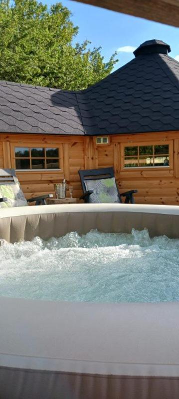 Insolite Kota Avec Spa Et Demi Bt De Champagne Offerte Ruch Esterno foto